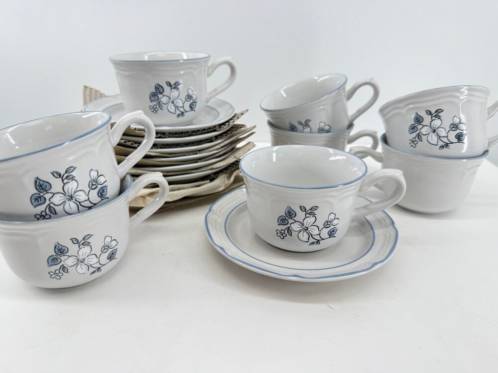 Covington Avondale Blue Floral Stoneware Cups And Saucers Set Of 8 Vintage Japan